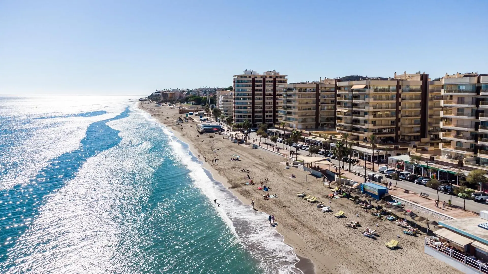 2 Habitaciones Y 2 Banos, Vista Lateral Mar Sofia 2 By Sur Suites Fuengirola Daire
